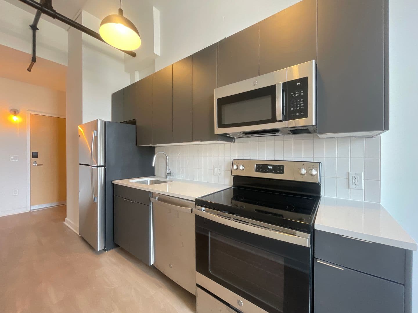 Clifton Heights Apartment: 500 E Broadway