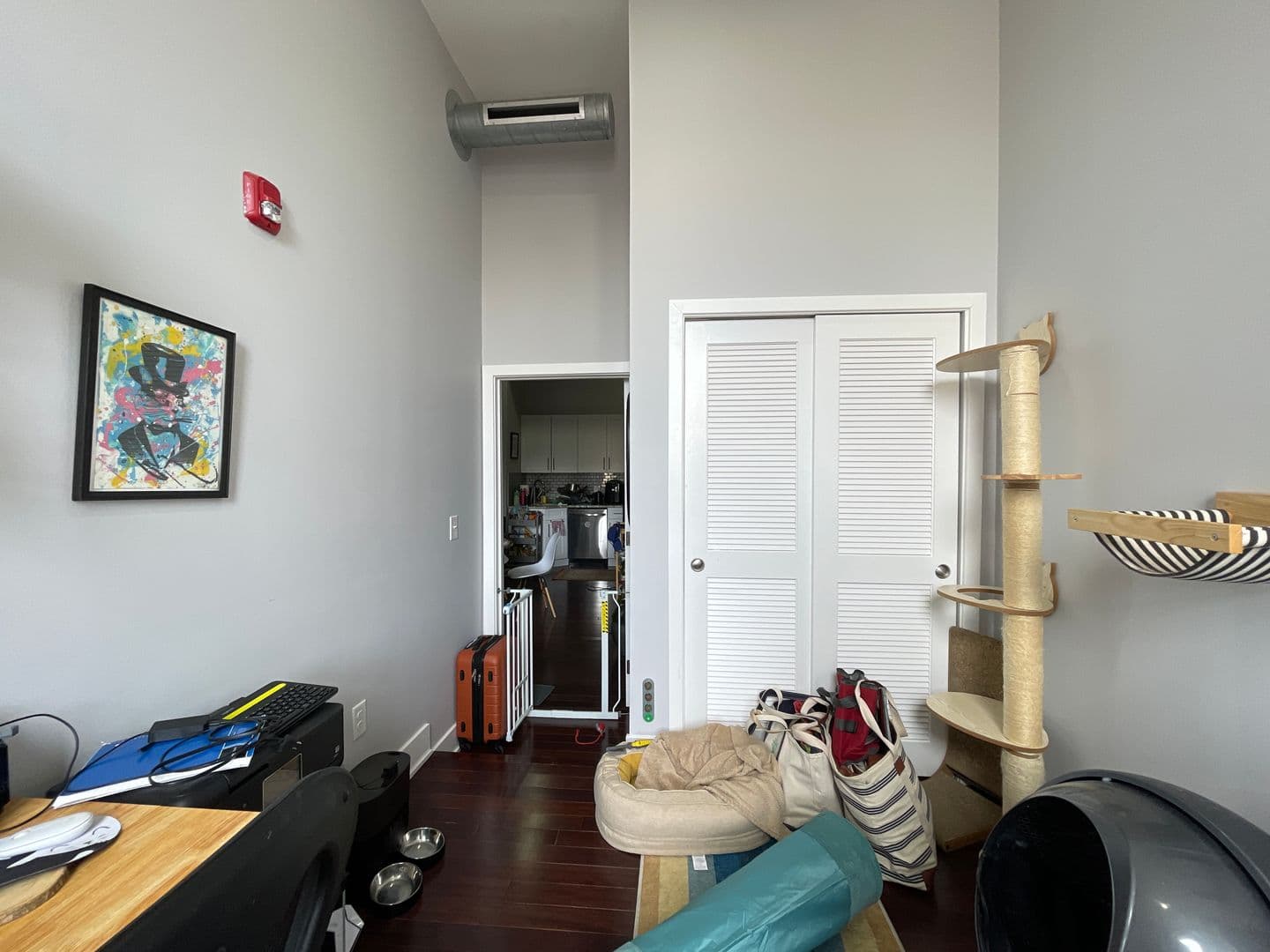 Philadelphia Apartment: 300 Richmond Street