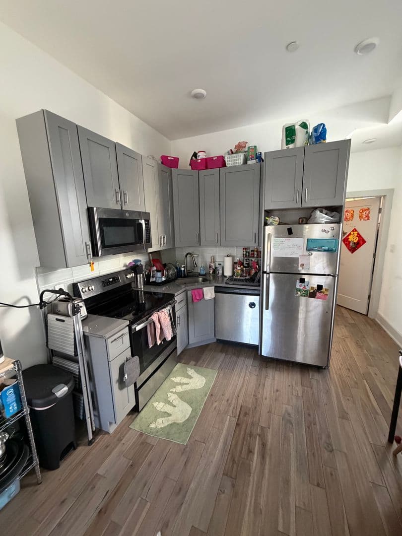 Philadelphia Apartment: 3213 Haverford Ave.