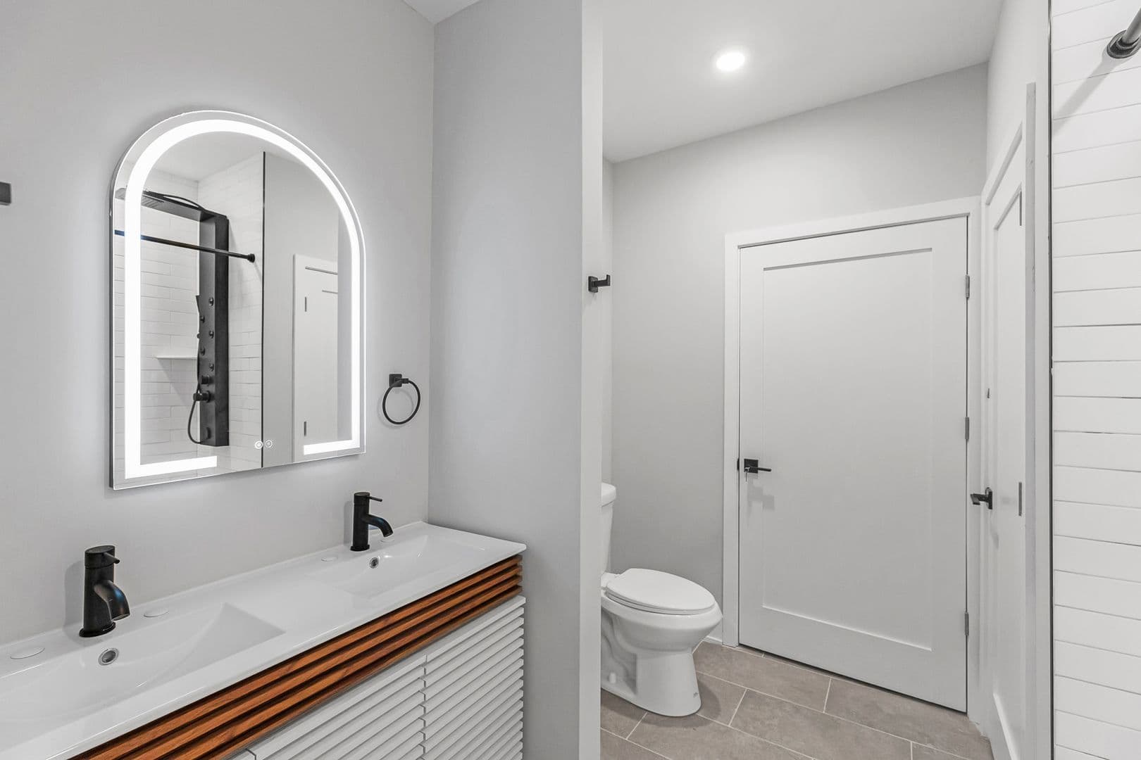 Philadelphia Apartment: 2937-39 Page St.