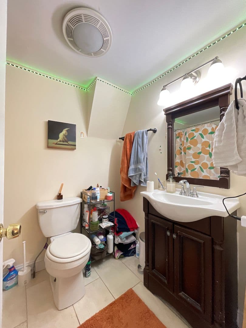 Philadelphia Apartment: 325 Pine Street