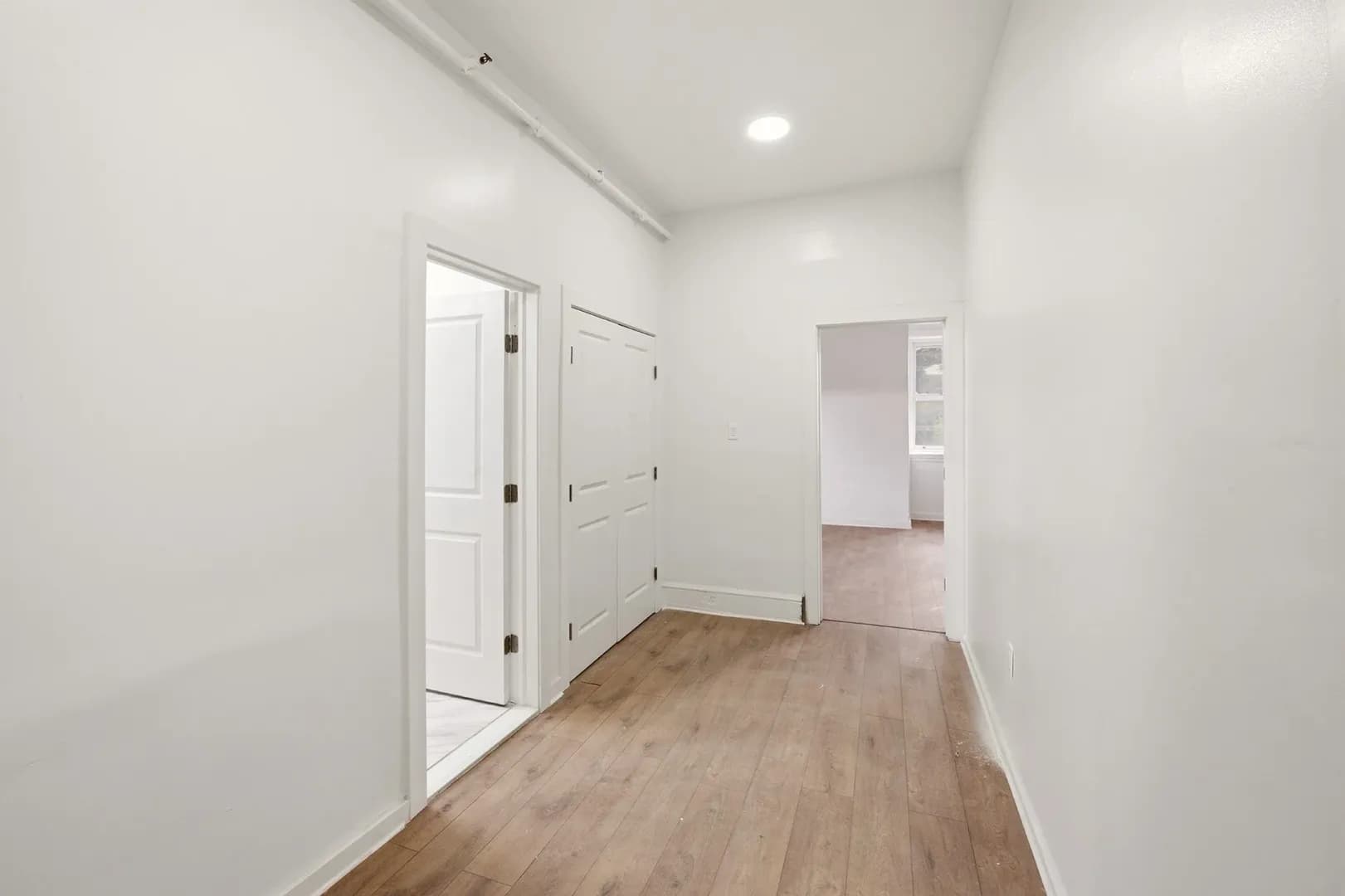 Philadelphia Apartment: 6012 RIdge Ave.