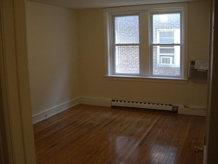 Philadelphia Apartment: 4801-4845 Pine Street
