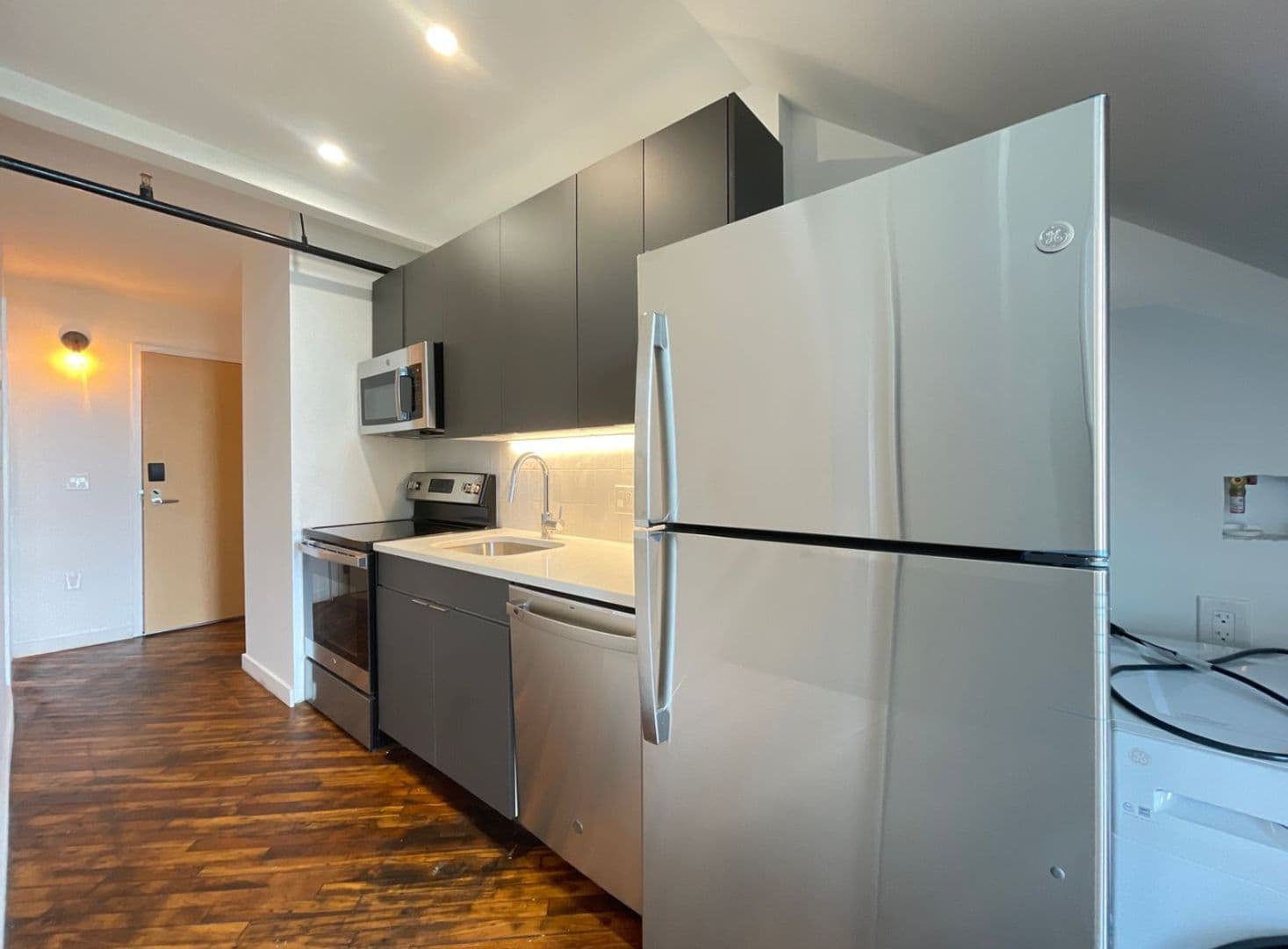Clifton Heights Apartment: 500 E Broadway