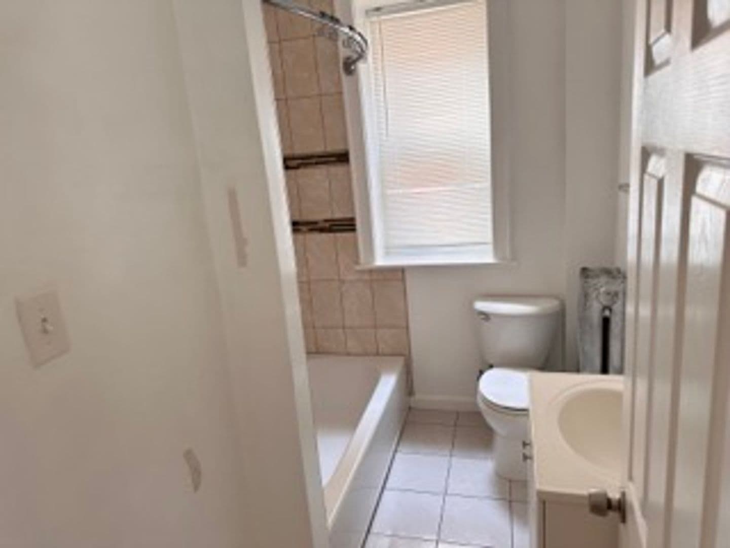 Philadelphia Apartment: 4826-30 Walnut Street