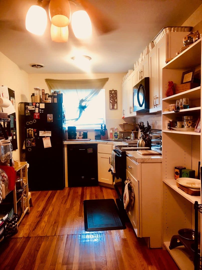 Philadelphia Apartment: 3600 Schoolhouse Lane