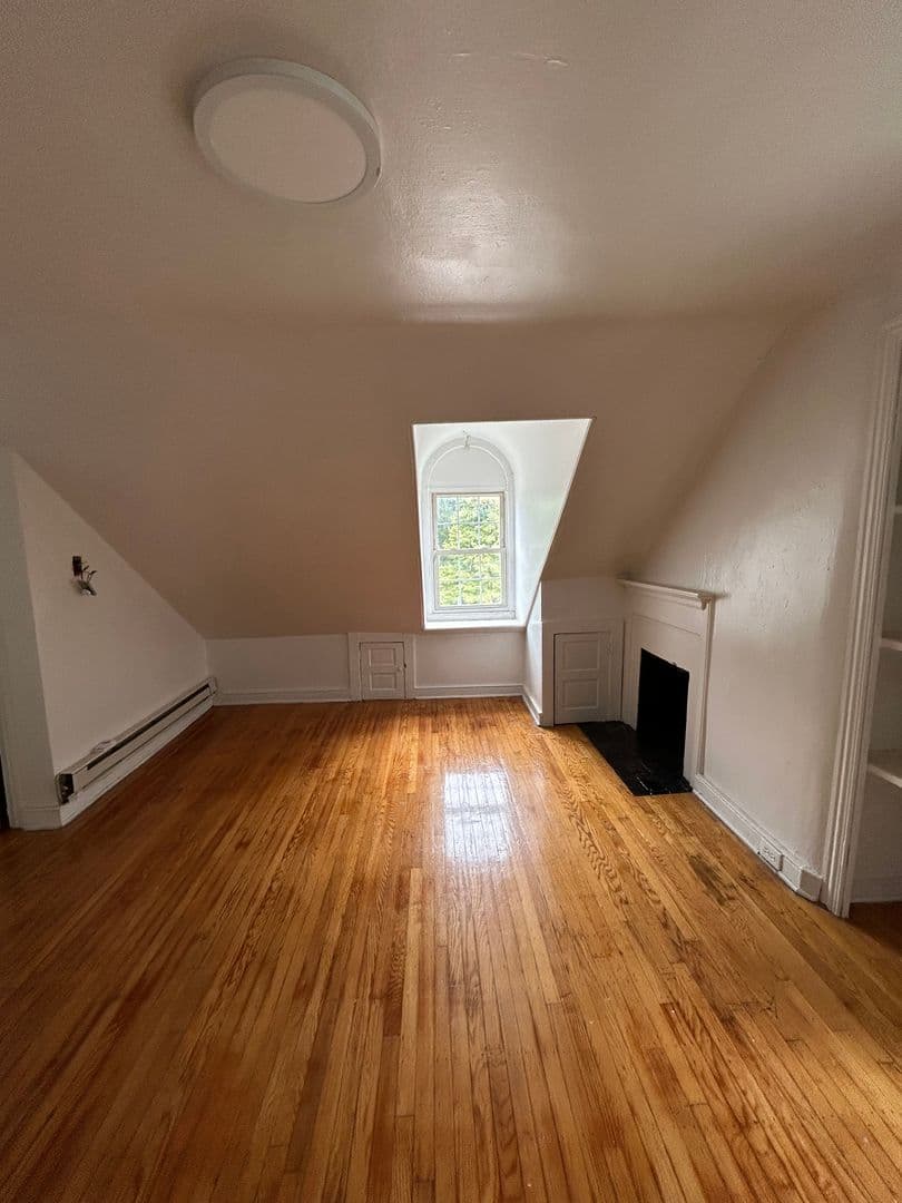Philadelphia Apartment: 4908 Germantown Ave.