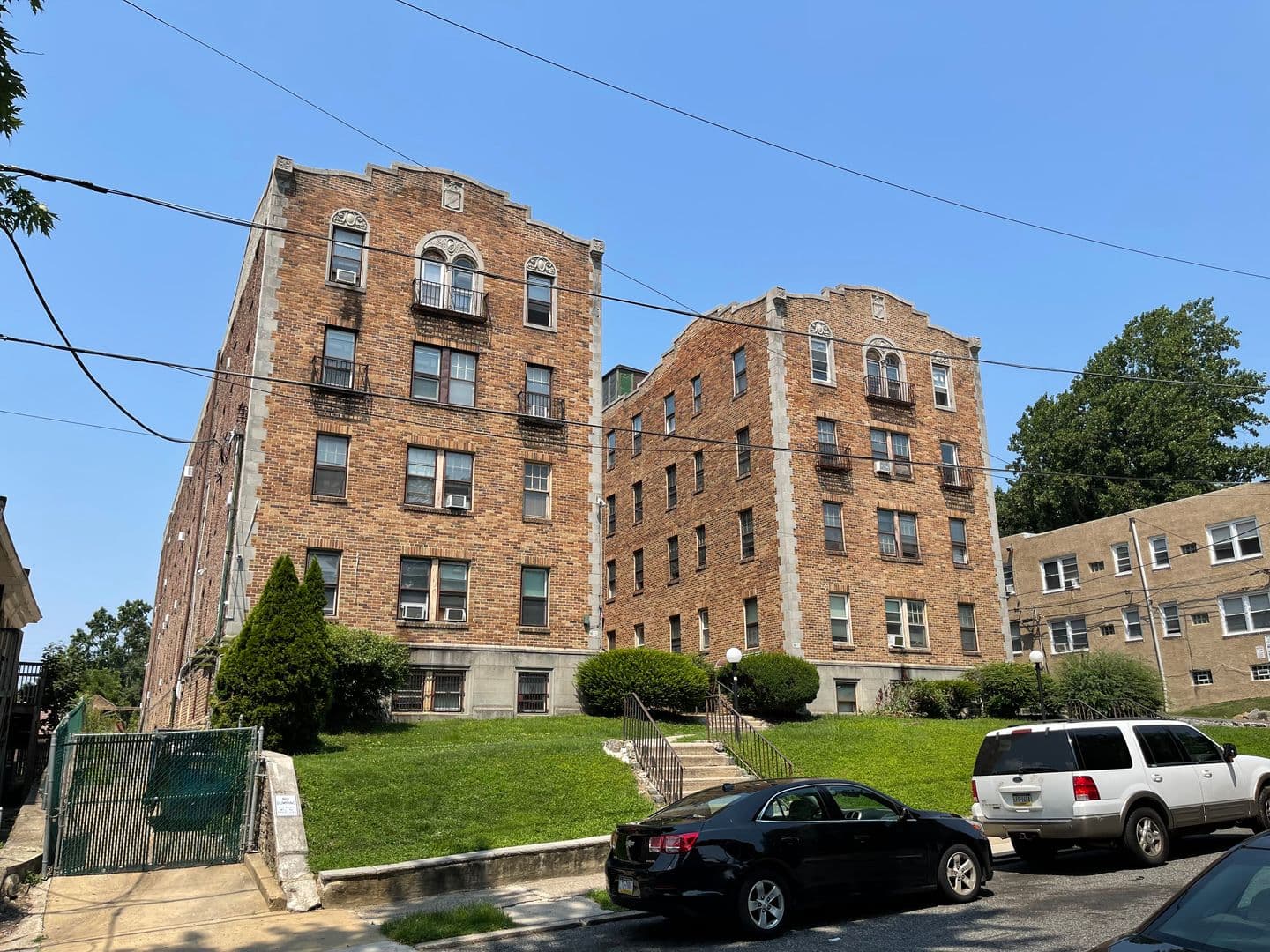 Philadelphia Apartment: 6610 N. 8th Street