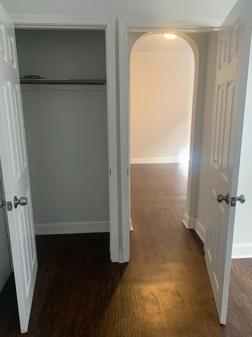Philadelphia Apartment: 4844 Walnut Street