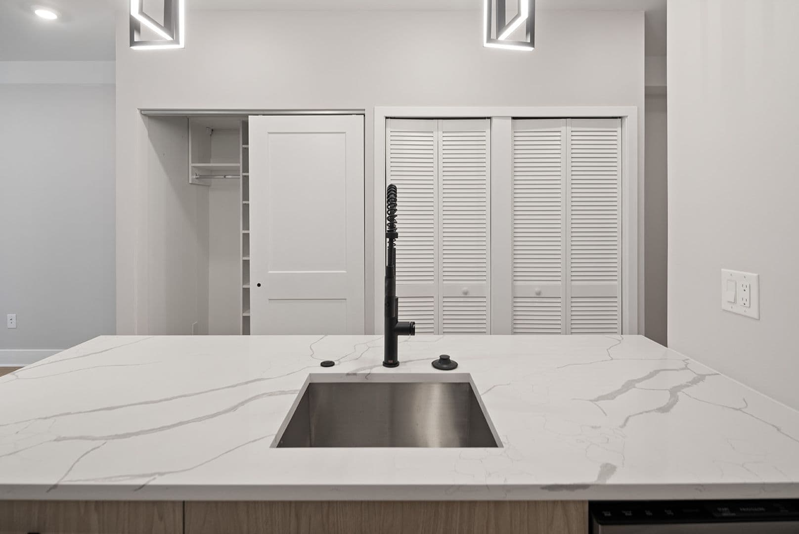Philadelphia Apartment: 3918-3930 Haverford Ave.