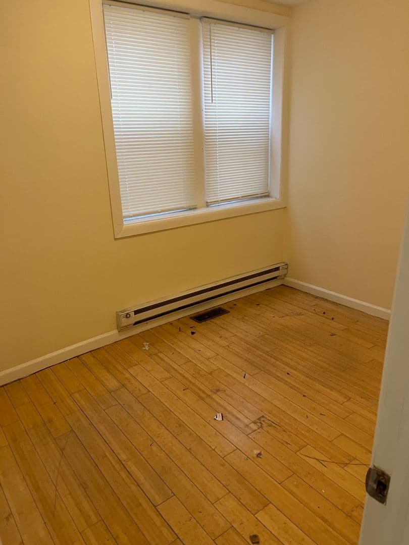 Philadelphia Apartment: 5019 Walnut Street