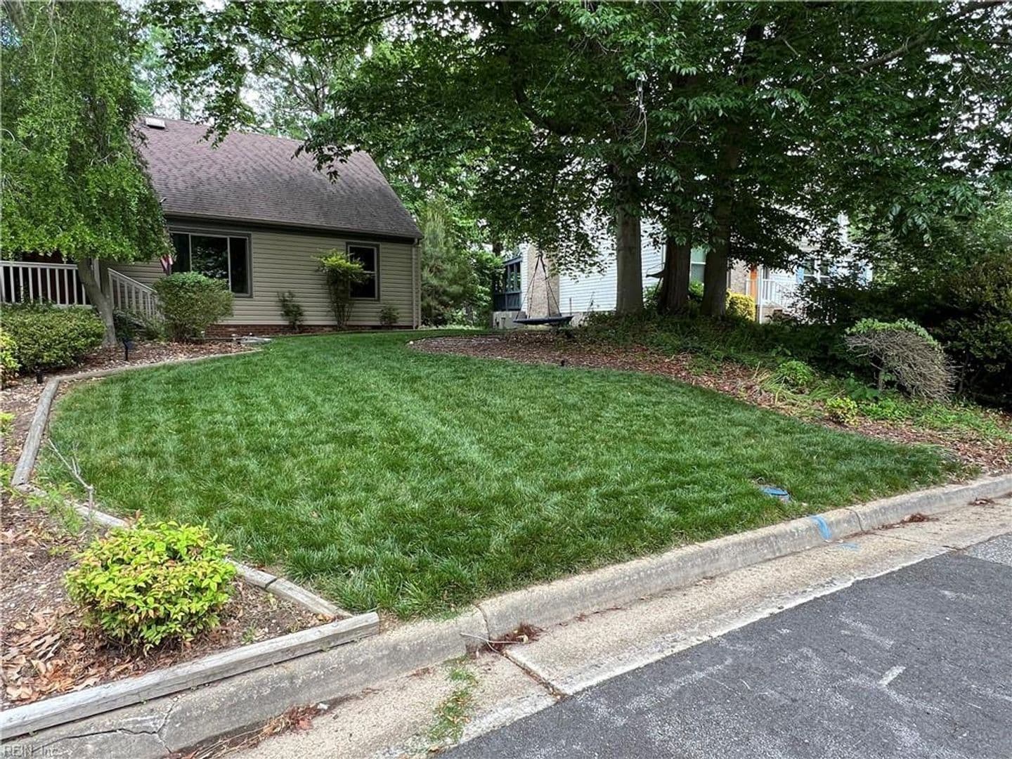 Newport News House: 873 Garrow Road