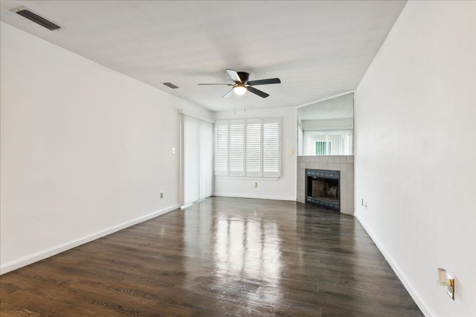 Newport News Condo: 3959 Horse Run Glen