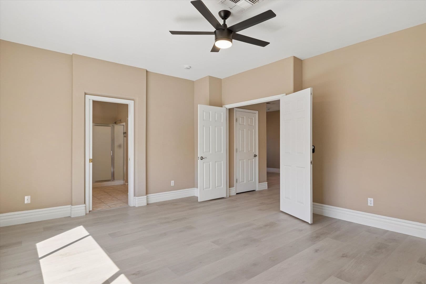 Cave Creek House: 4151 E Andrea Drive
