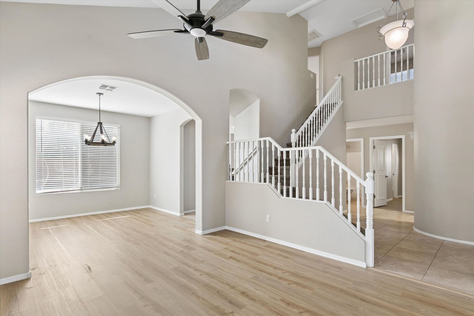 Cave Creek House: 26803 N 43rd Street