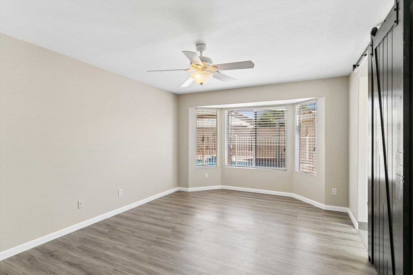 Peoria House: 17857 N 85th lane