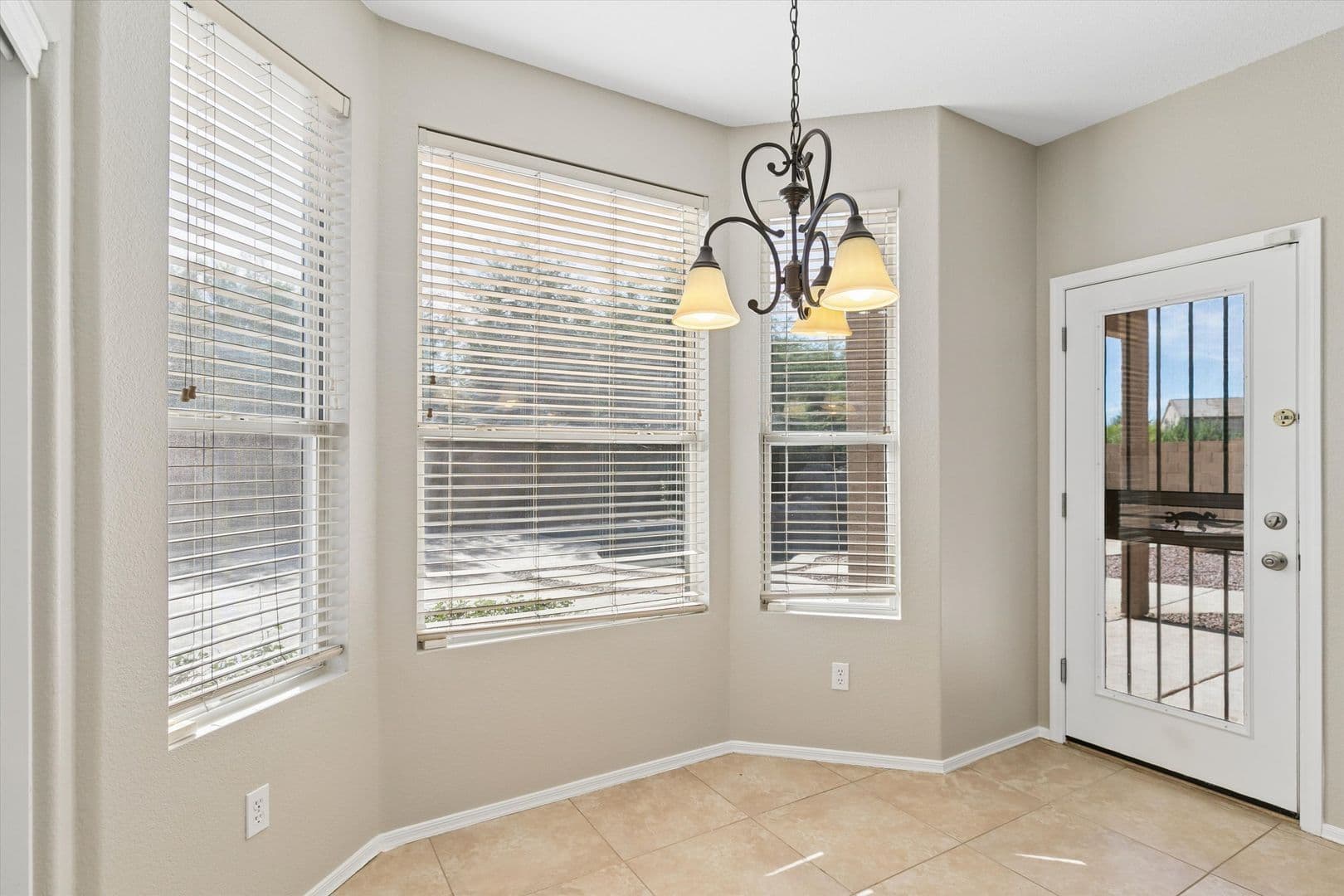 Cave Creek House: 26803 N 43rd Street