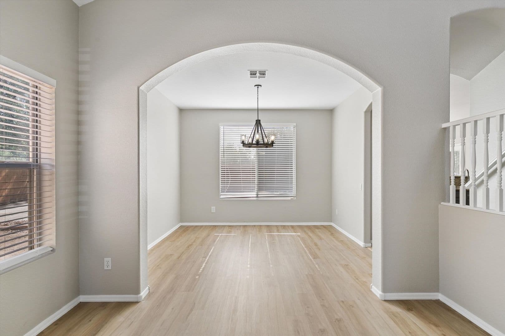 Cave Creek House: 26803 N 43rd Street