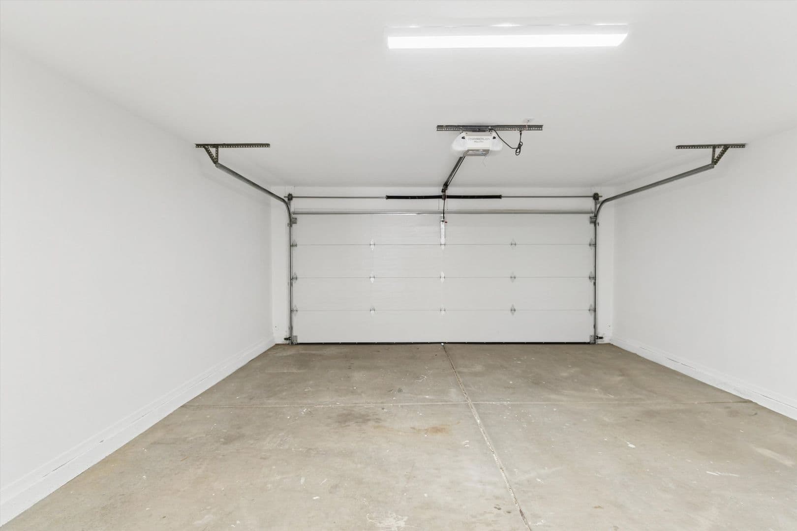 Peoria House: 17857 N 85th lane