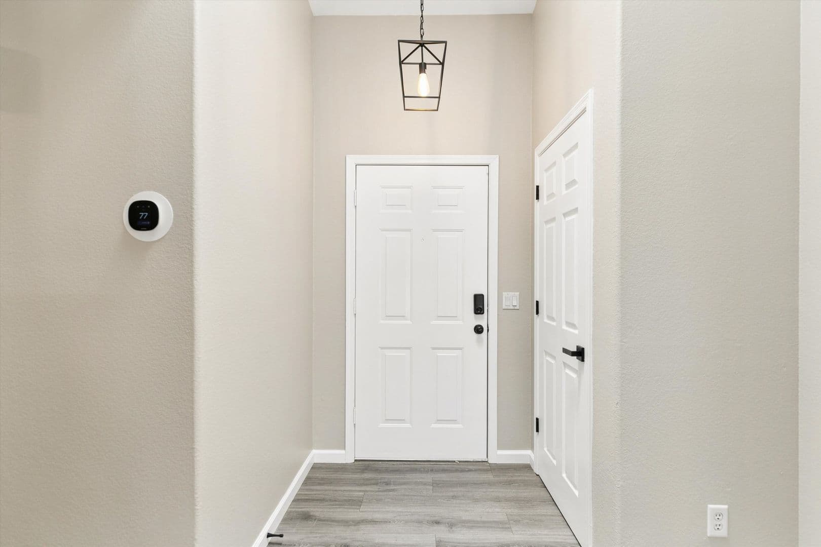 Peoria House: 17857 N 85th lane