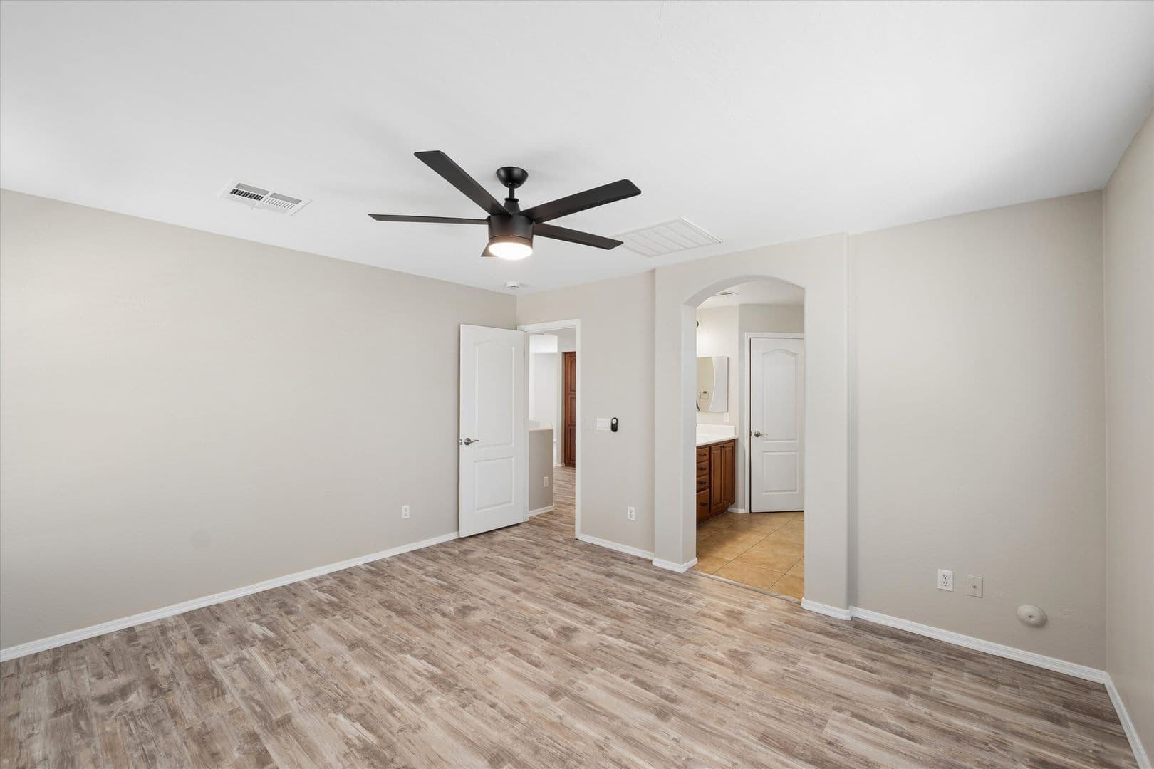 Cave Creek House: 4724 E Preserve Way