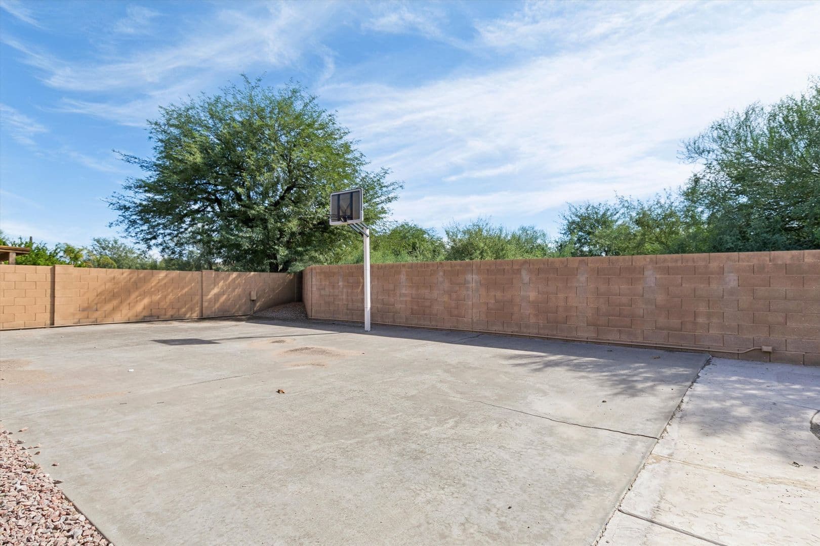 Cave Creek House: 26803 N 43rd Street