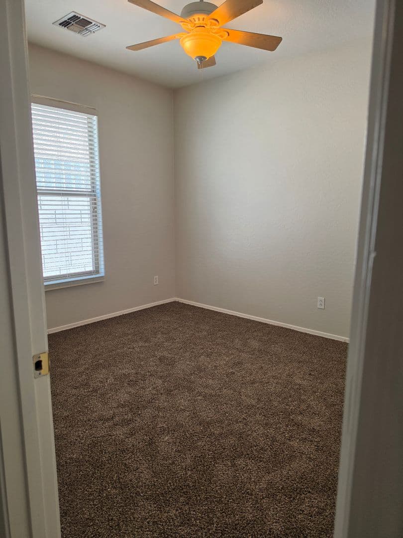 Laveen House: 4323 W T Ryan Lane