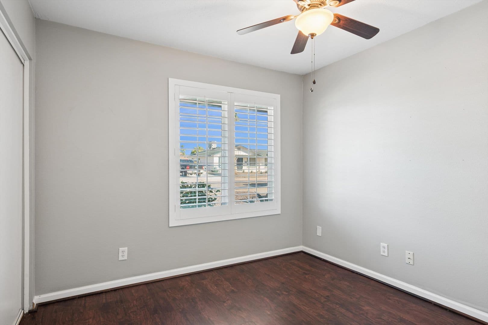 Phoenix House: 2327 W Sunnyside Avenue
