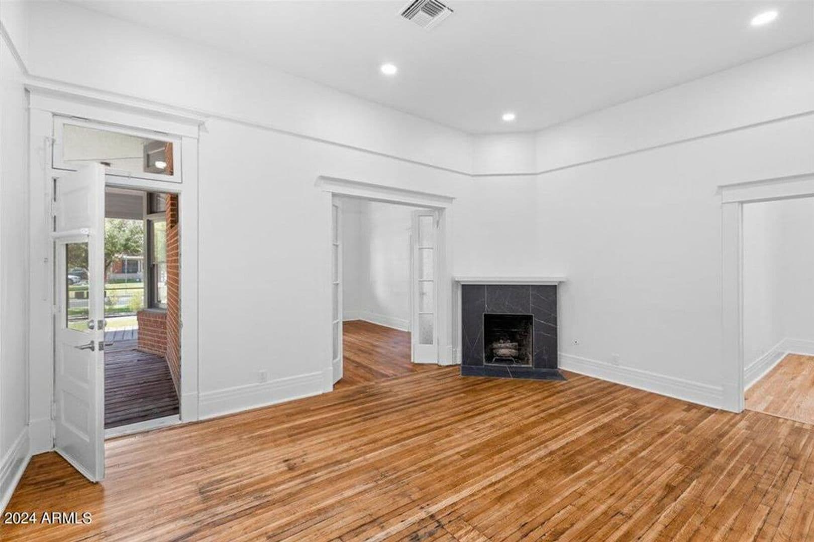 Phoenix House: 825 N 3rd Avenue