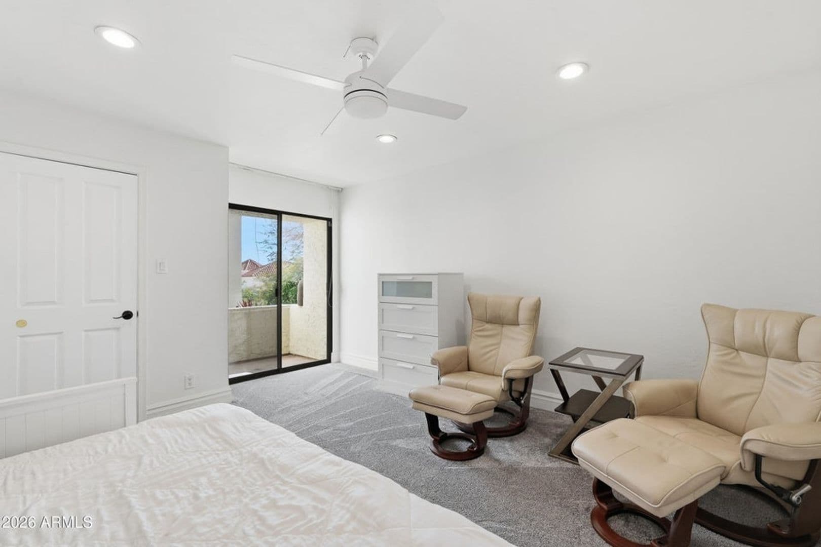 Phoenix House: 3800 E Lincoln Drive