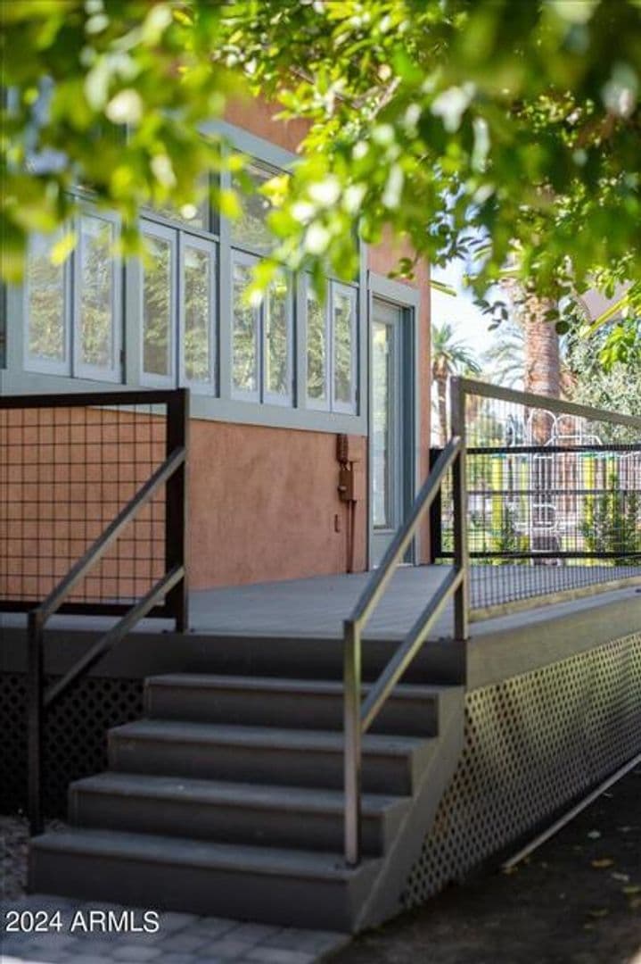 Phoenix House: 825 N 3rd Avenue