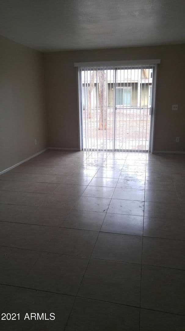 Phoenix Apartment: 2808 E Le Marche Ave
