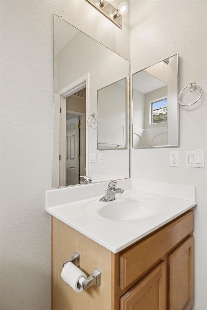 Laveen House: 4323 W T Ryan Lane