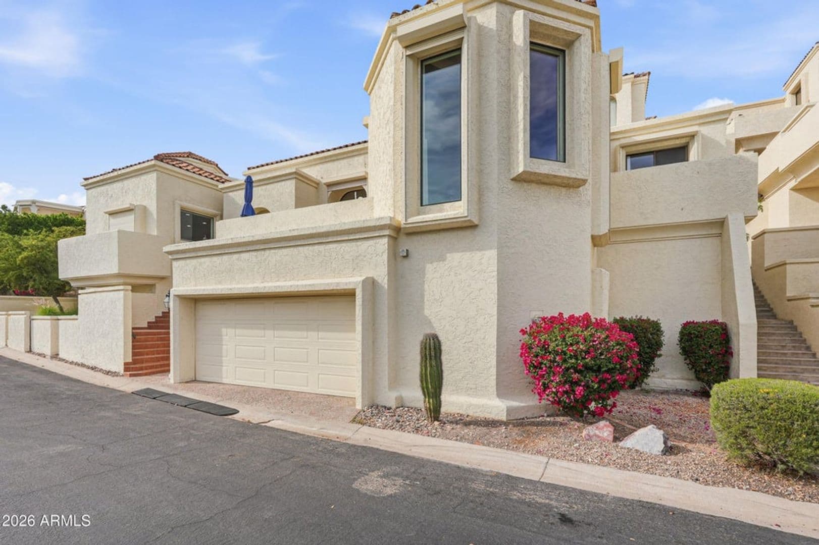 Phoenix House: 3800 E Lincoln Drive