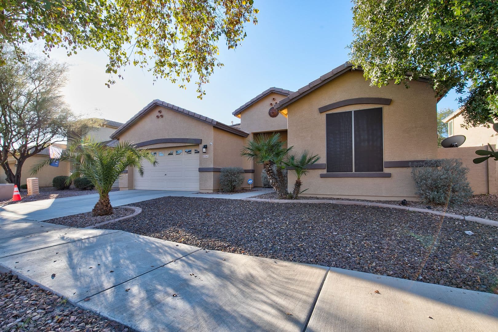 Surprise House: 13643 W Country Gables Drive