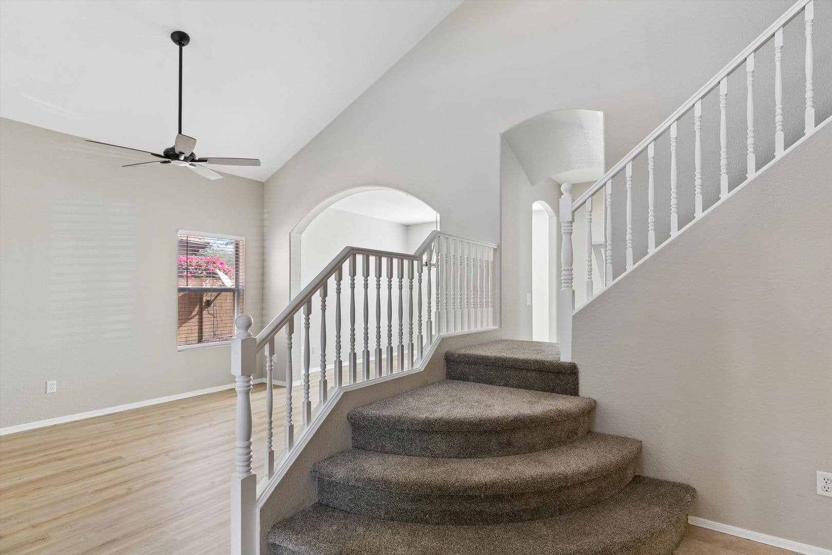 Cave Creek House: 26803 N 43rd Street