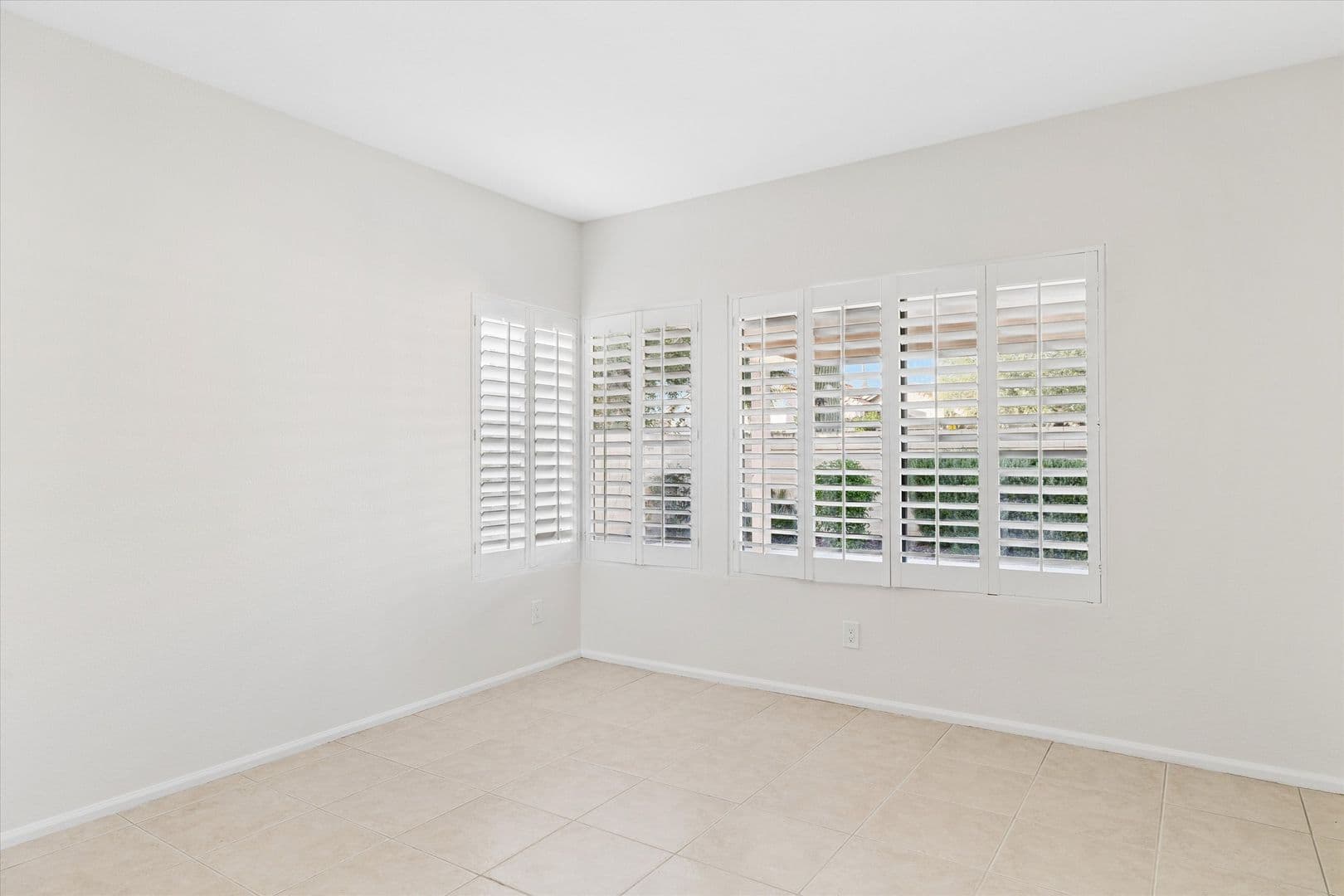 Scottsdale House: 9596 E Windrose Drive