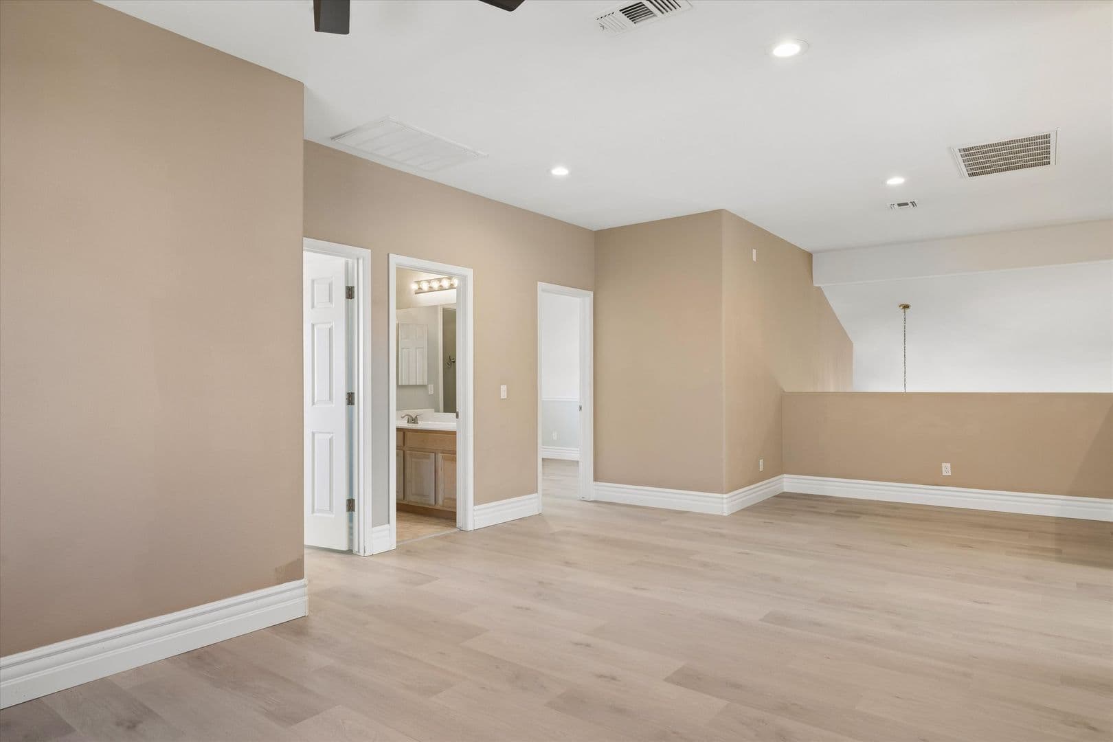 Cave Creek House: 4151 E Andrea Drive