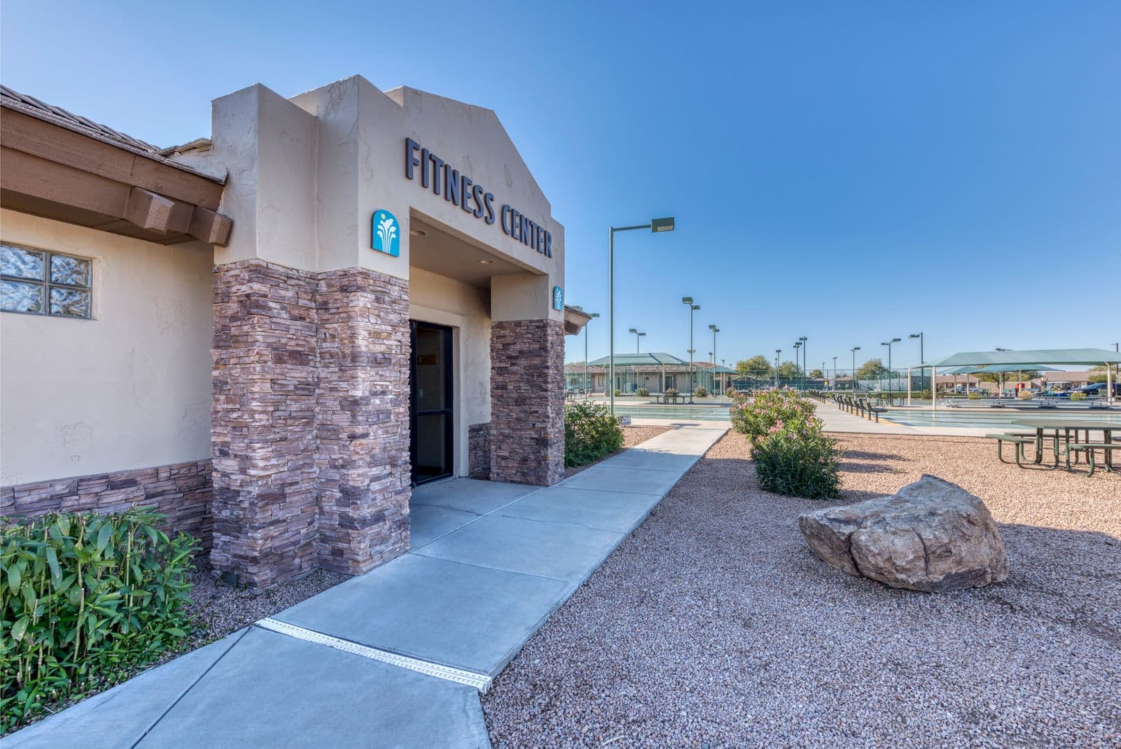 Mesa House: 2101 S. Yellow Wood #4