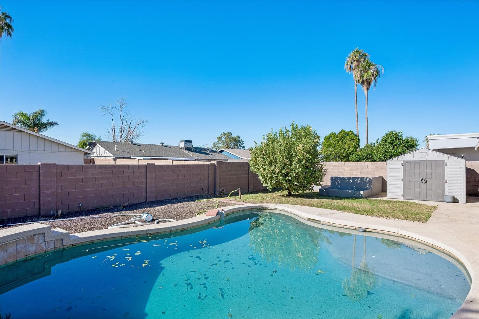 Phoenix House: 2327 W Sunnyside Avenue