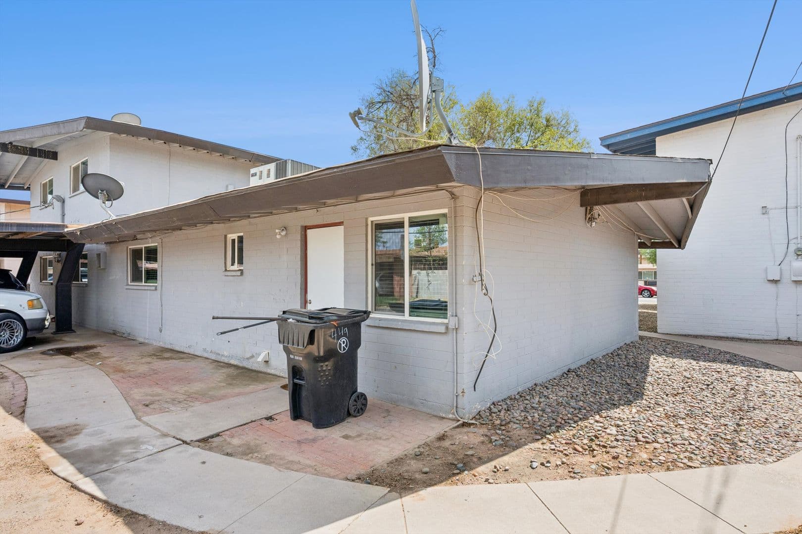 Mesa Apartment: 449 N Williams