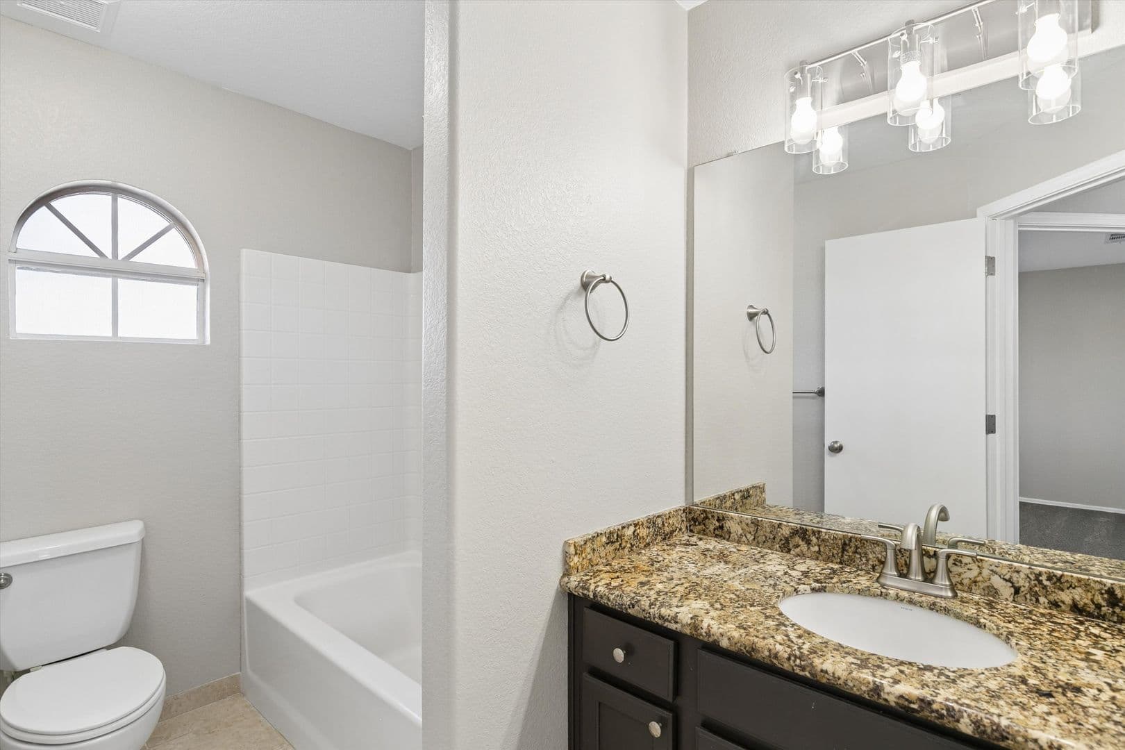 Cave Creek House: 26803 N 43rd Street