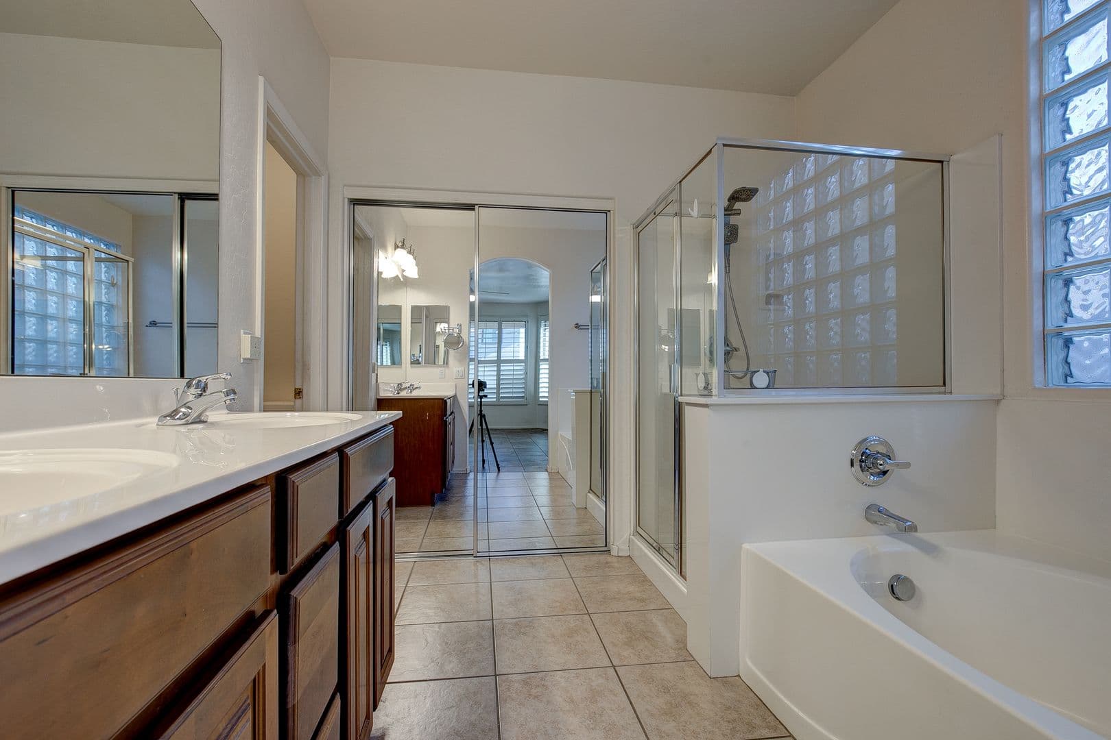Surprise House: 13643 W Country Gables Drive