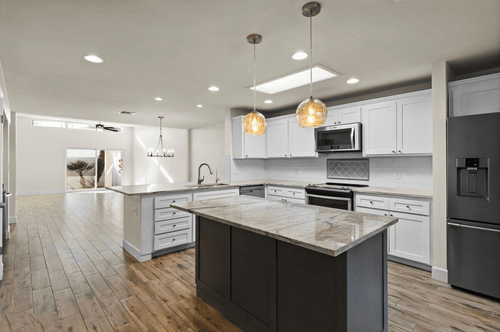 Scottsdale House: 8773 E Via De Sereno