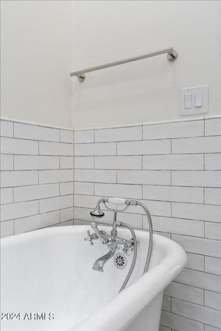 Phoenix House: 825 N 3rd Avenue