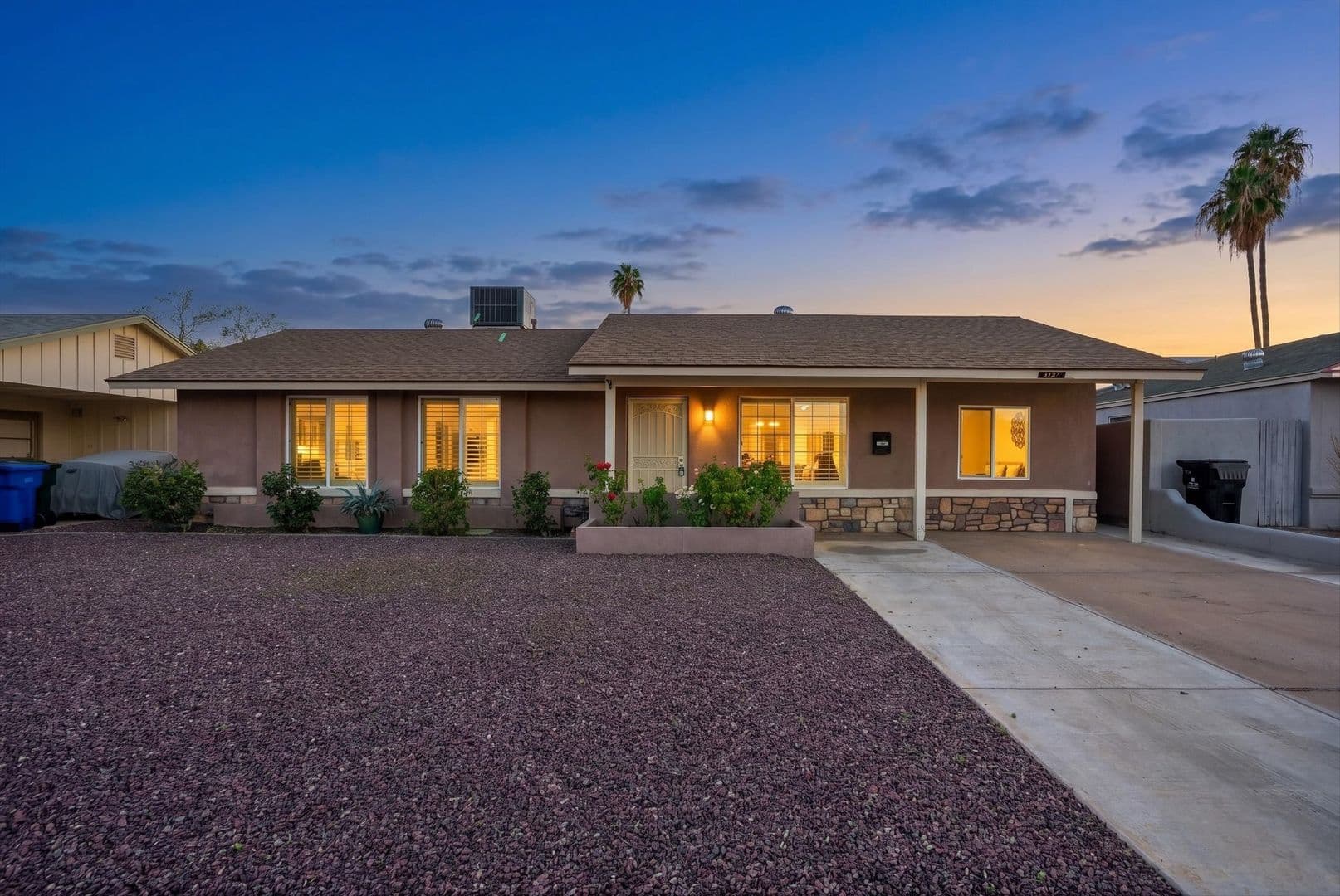 Phoenix House: 2327 W Sunnyside Avenue