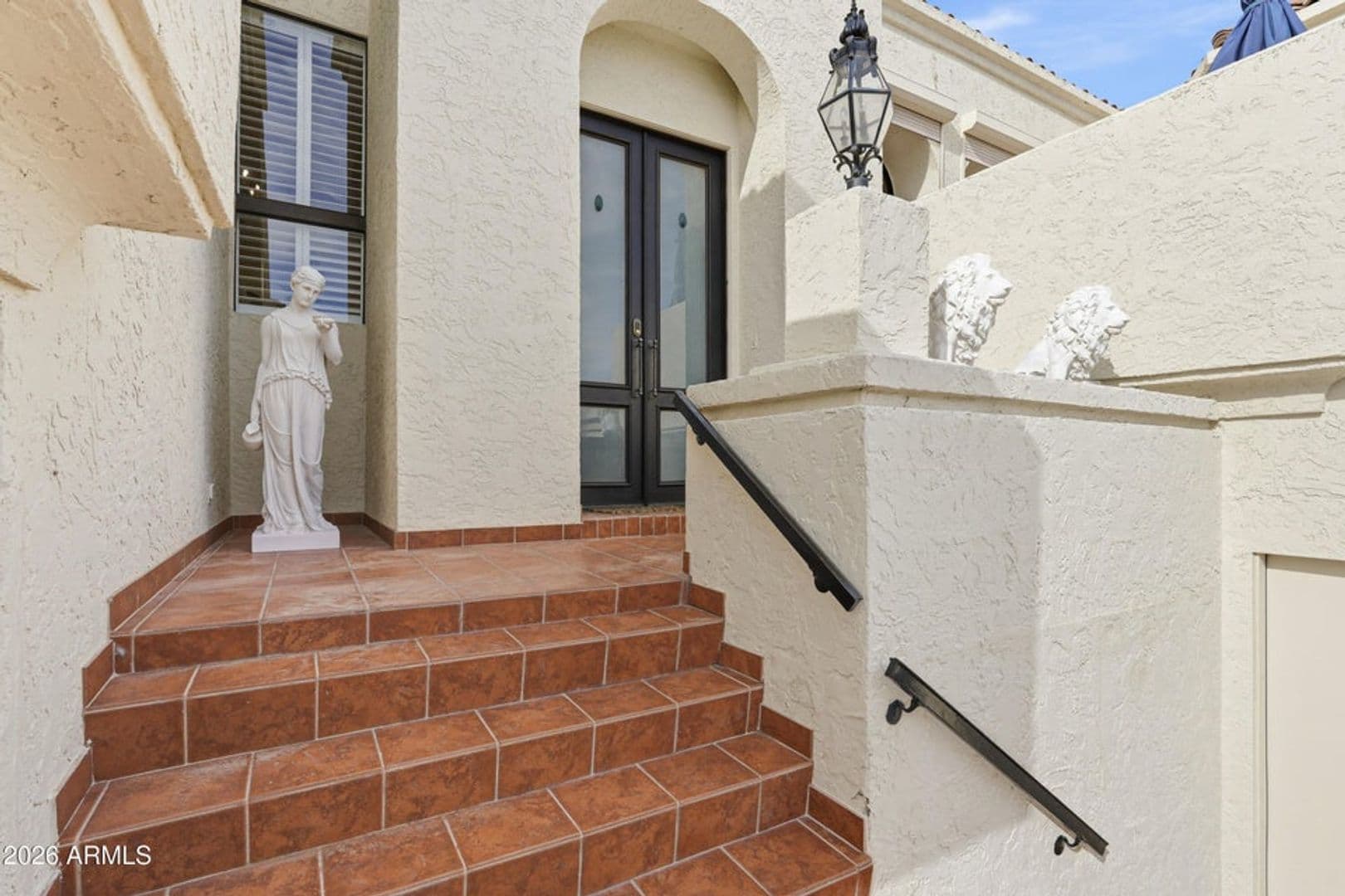 Phoenix House: 3800 E Lincoln Drive