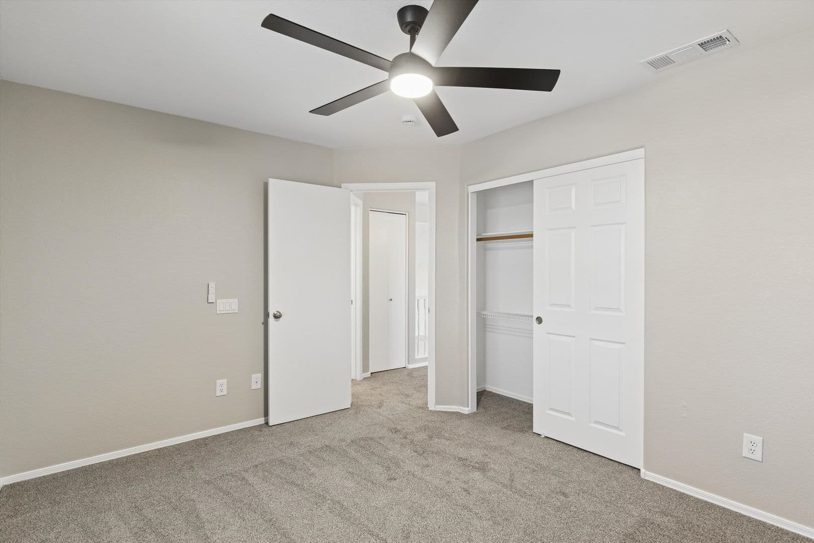 Cave Creek House: 26803 N 43rd Street