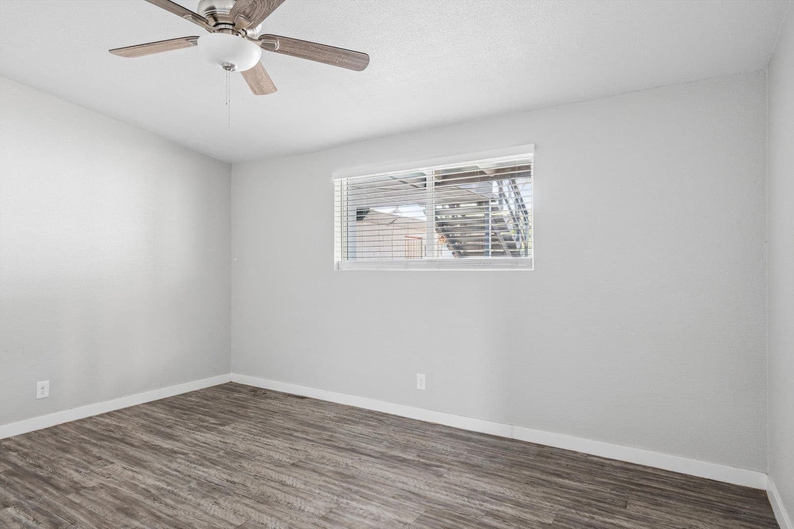 Mesa Apartment: 449 N Williams