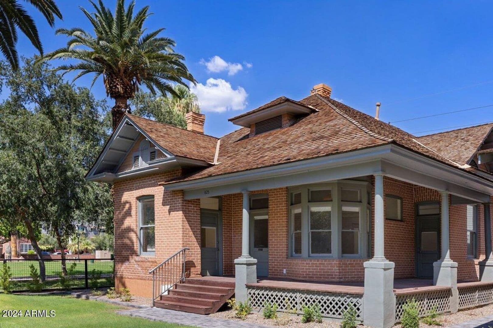 Phoenix House: 825 N 3rd Avenue